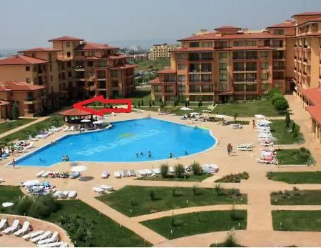Bright With Parking & Pool * Sveti Vlas